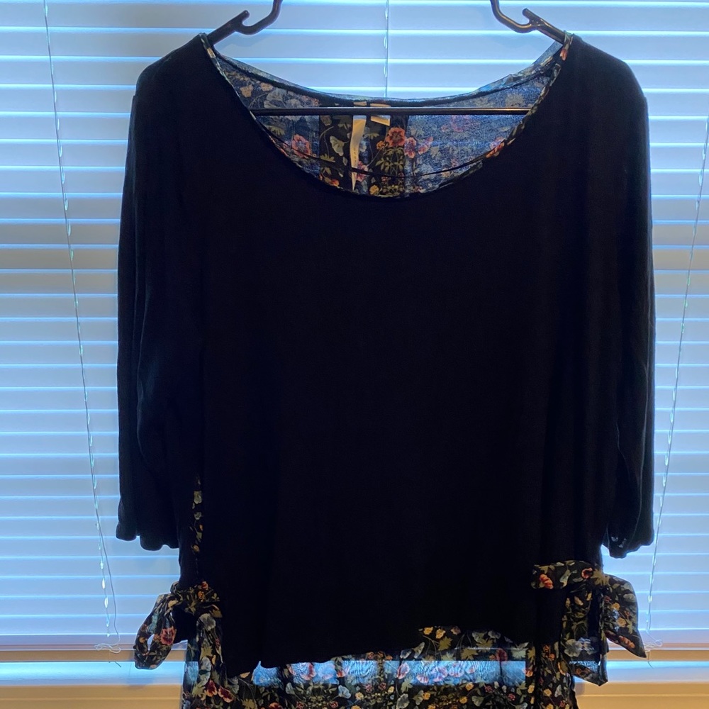 Floral Side Tie Blouse